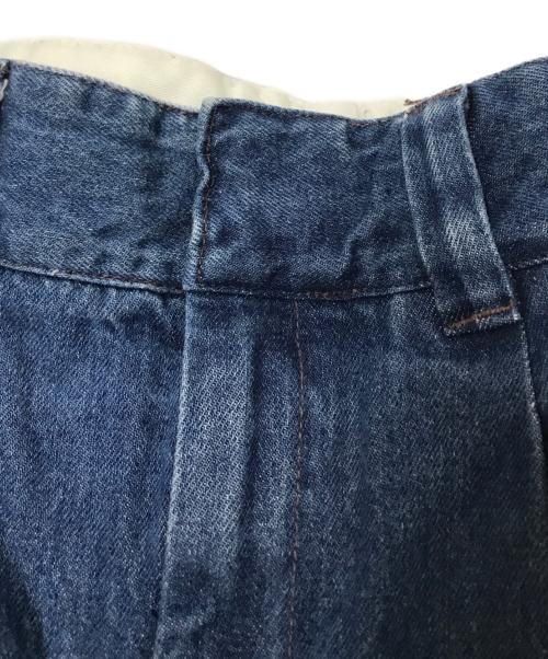 FARAH（ファーラー）FARAH (ファーラー) Two Tuck Wide Tapered Pants インディゴ サイズ:W32の古着・服飾アイテム