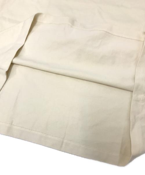 FOG ESSENTIALS（フィアオブゴッド エッセンシャル）FOG ESSENTIALS (フィアオブゴッド エッセンシャル) ロゴプリントTシャツ アイボリー サイズ:Mの古着・服飾アイテム