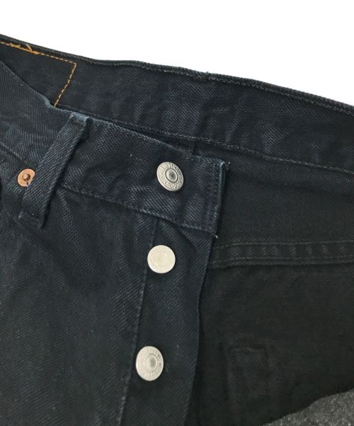 LEVI'S（リーバイス）LEVI'S (リーバイス) 501ブラックデニムパンツ ブラック サイズ:W31の古着・服飾アイテム