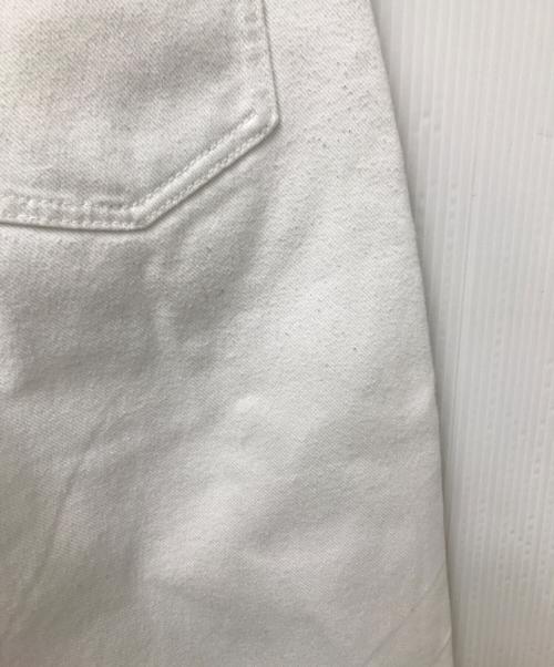 CADUNE（カデュネ）CADUNE (カデュネ) カーヴィーデニム ホワイト サイズ:36の古着・服飾アイテム