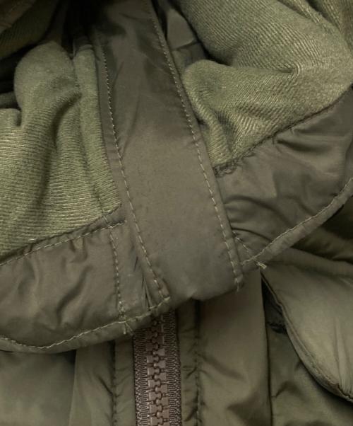 LEVI'S（リーバイス）LEVI'S (リーバイス) ダウンジャケット オリーブ サイズ:Sの古着・服飾アイテム