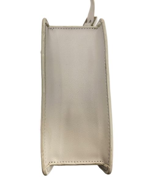 HVISK（ヴィスク）HVISK (ヴィスク) ショルダーバッグ ホワイト サイズ:下記参照の古着・服飾アイテム