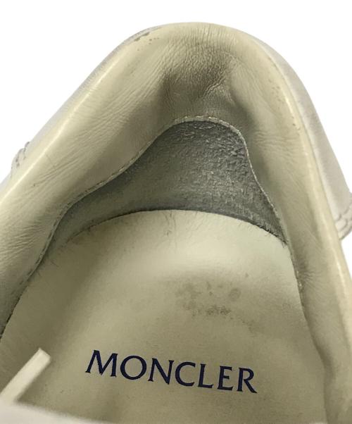 MONCLER（モンクレール）MONCLER (モンクレール) ローカットスニーカー ホワイト サイズ:41の古着・服飾アイテム