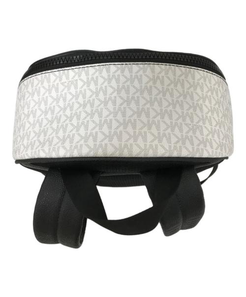 MICHAEL KORS（マイケル・コース）MICHAEL KORS (マイケルコース) COOPER バックパック ホワイト×ブラックの古着・服飾アイテム