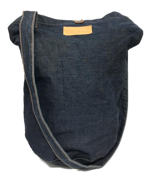 LEVI'S MADE&CRAFTED（リーバイスメイドクラフテッド）LEVI'S MADE&CRAFTED (リーバイスメイドクラフテッド) ショルダーバッグ インディゴ サイズ:下記参照の古着・服飾アイテム