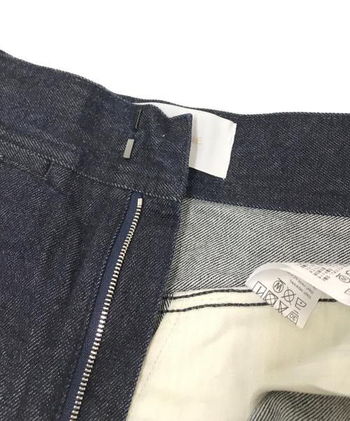 LIVINGTONE（リヴィントーン）LIVINGTONE (リヴィントーン) BLEK ZIP FLY HIGH WAIST デニムパンツ インディゴ サイズ:36の古着・服飾アイテム