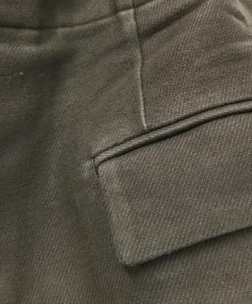 YOKE（ヨーク）YOKE (ヨーク) タックパンツ ブラウン サイズ:1の古着・服飾アイテム