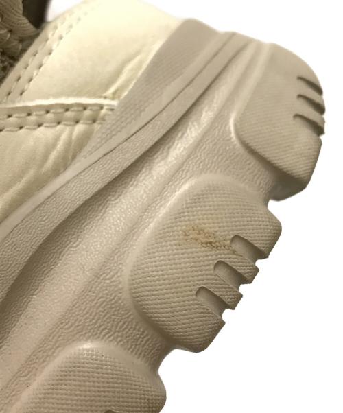 shaka（シャカ）shaka (シャカ) サンダル ベージュ サイズ:28.0cmの古着・服飾アイテム