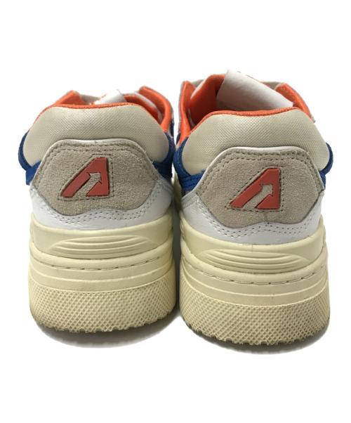 AUTRY（オートリ―）AUTRY (オートリ―) サイドロゴローカットスニーカー ホワイト×ブルー サイズ:37の古着・服飾アイテム