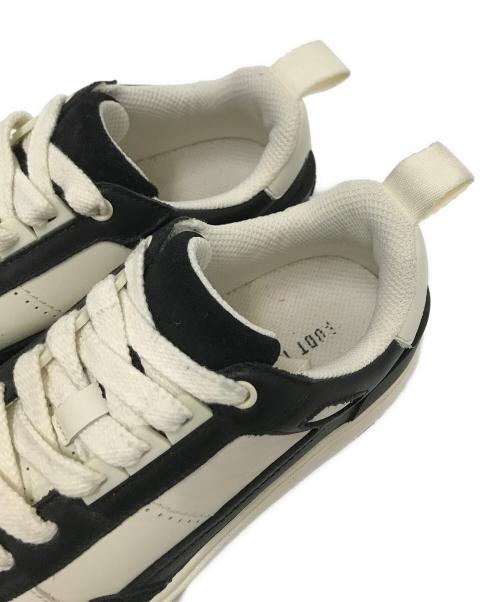 FOOT INDUSTRY（フットインダストリー）FOOT INDUSTRY (フットインダストリー) ローカットスニーカー ブラック サイズ:24.5cmの古着・服飾アイテム