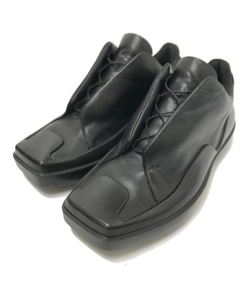 AT.KOLLEKTIVE（コスタディノフ）AT.KOLLEKTIVE (コスタディノフ) PETER DO (ピーター・ドゥ) Hybrid Sneaker ブラック サイズ:EU43の古着・服飾アイテム