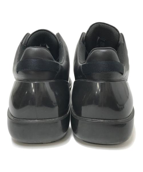AT.KOLLEKTIVE（コスタディノフ）AT.KOLLEKTIVE (コスタディノフ) PETER DO (ピーター・ドゥ) Hybrid Sneaker ブラック サイズ:EU43の古着・服飾アイテム