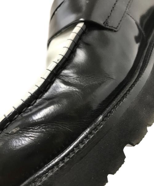 COLE HAAN（コールハーン）COLE HAAN (コールハーン) FRAGMENT DESIGN (フラグメントデザイン) アメリカンクラシックス ペニーローファー ホワイト×ブラック サイズ:9 1/2 Mの古着・服飾アイテム
