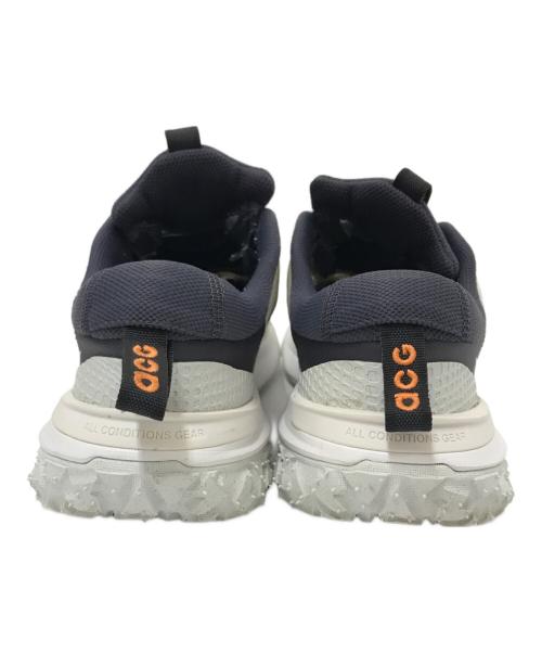 NIKE ACG（ナイキエーシージー）NIKE ACG (ナイキエージーシー) MOUNTAIN FLY 2 LOW アイボリー×グレー サイズ:28.0cmの古着・服飾アイテム