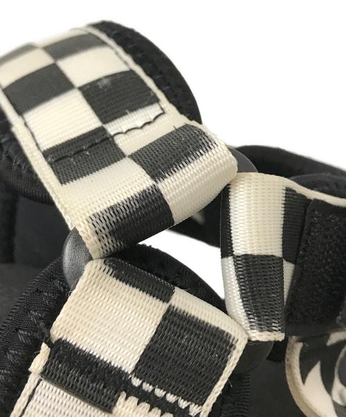 suicoke（スイコック）suicoke (スイコック) スポーツサンダル ホワイト×ブラック サイズ:27.0cmの古着・服飾アイテム