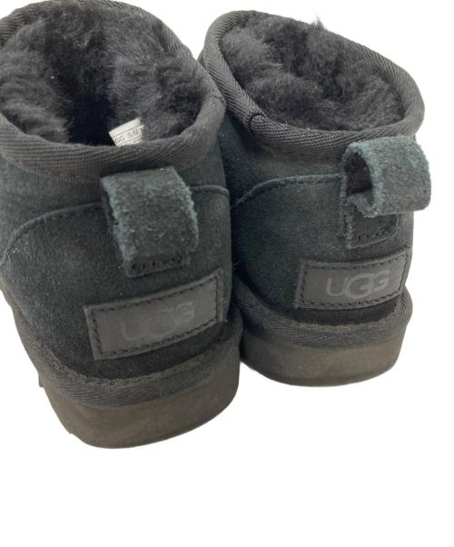 UGG（アグ）UGG (アグ) Classic Ultra Mini ブラック サイズ:22.0cmの古着・服飾アイテム