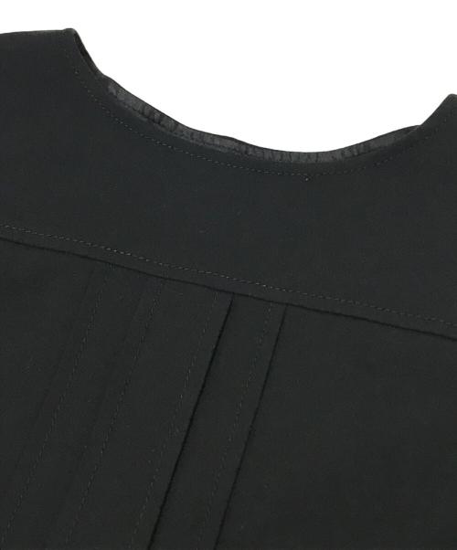 BLUE LABEL CRESTBRIDGE（ブルーレーベルクレストブリッジ）BLUE LABEL CRESTBRIDGE (ブルーレーベルクレストブリッジ) ミニワンピース ブラック サイズ:38の古着・服飾アイテム