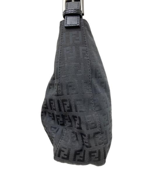 FENDI（フェンディ）FENDI (フェンディ) ズッキーノショルダーバッグ ブラック サイズ:下記参照の古着・服飾アイテム