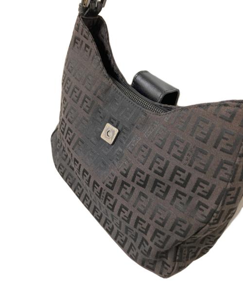 FENDI（フェンディ）FENDI (フェンディ) ズッキーノショルダーバッグ ブラック サイズ:下記参照の古着・服飾アイテム