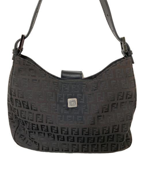 FENDI（フェンディ）FENDI (フェンディ) ズッキーノショルダーバッグ ブラック サイズ:下記参照の古着・服飾アイテム