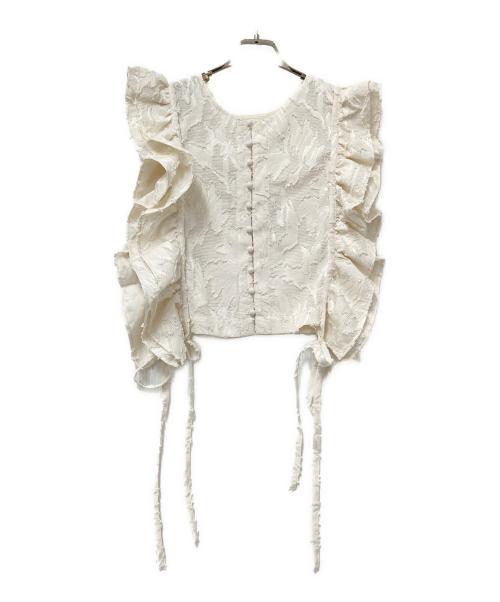 ANDREA & Co（アンドレアアンドコー）ANDREA & Co (アンドレアアンドコー) フリルジャガードベスト アイボリー サイズ:M 未使用品の古着・服飾アイテム