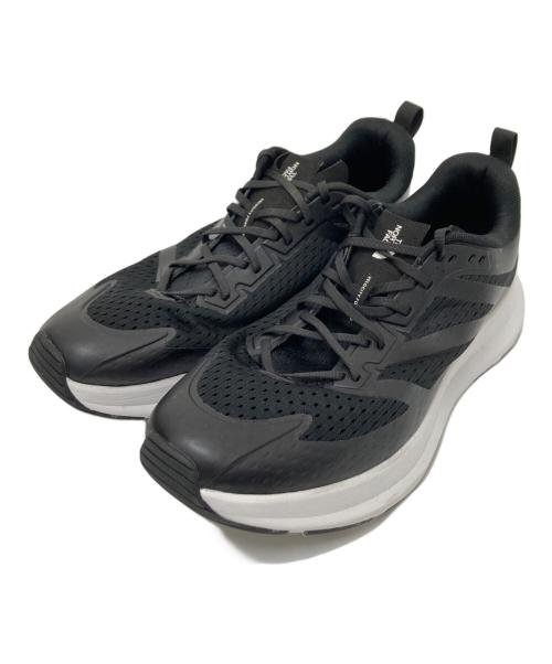 THE NORTH FACE（ザ ノース フェイス）THE NORTH FACE (ザ ノース フェイス) ローカットスニーカー ブラック×ホワイト サイズ:28.0cmの古着・服飾アイテム