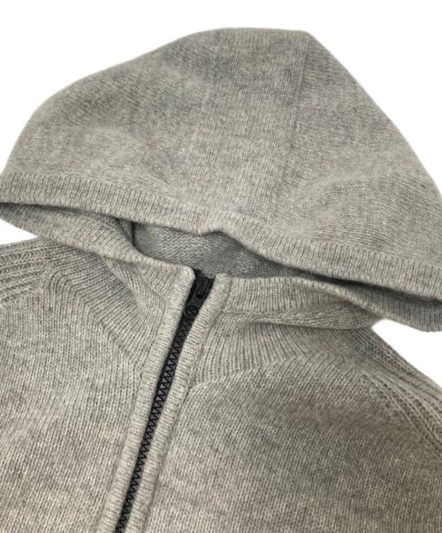 STONE ISLAND（ストーンアイランド）STONE ISLAND (ストーンアイランド) ニットジップパーカー グレー サイズ:Sの古着・服飾アイテム