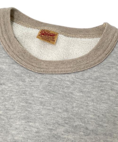 DELUXE（デラックス）DELUXE (デラックス) クルーネックコットンスウェット グレー サイズ:XLの古着・服飾アイテム