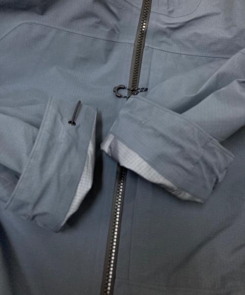 MOUNTAIN HARD WEAR（マウンテンハードウェア）MOUNTAIN HARD WEAR (マウンテンハードウェア) Dawnlight GORE-TEX PRO Jacket グレー サイズ:Mの古着・服飾アイテム