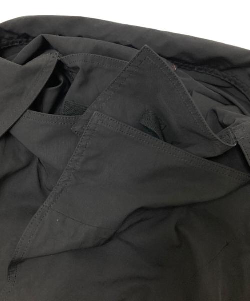 Leh（レー）Leh (レー) バックプリントフーデッドコート ブラック サイズ:Mの古着・服飾アイテム