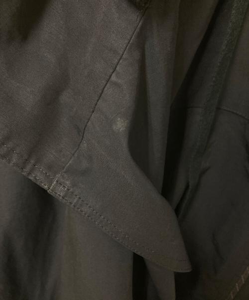 Leh（レー）Leh (レー) バックプリントフーデッドコート ブラック サイズ:Mの古着・服飾アイテム