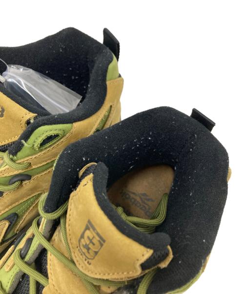 REEBOK（リーボック）REEBOK (リーボック) ATMOS (アトモス) MOBIUS ベージュ×グリーン サイズ:28.5cmの古着・服飾アイテム