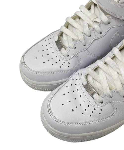 NIKE（ナイキ）NIKE (ナイキ) WMNS AIR FORCE 1 MID 07 LE ホワイト サイズ:24.0㎝の古着・服飾アイテム