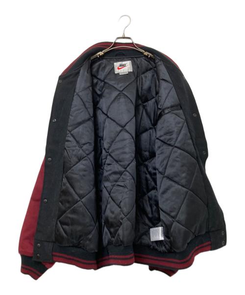 NIKE（ナイキ）NIKE (ナイキ) アワードジャケット レッド×ブラック サイズ:XXLの古着・服飾アイテム