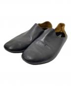 AUTTAAアウッタ）の古着「レザースリッポンシューズ」｜ブラック