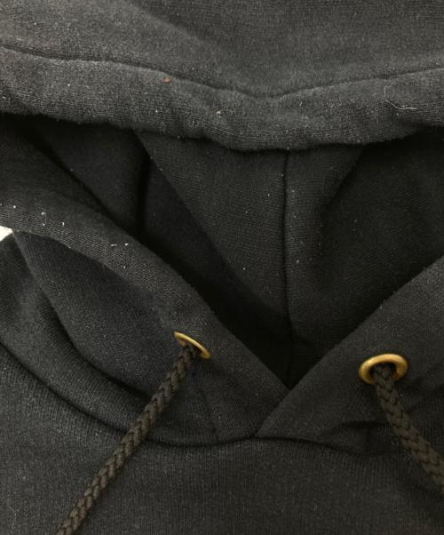 CAMBER（キャンバー）CAMBER (キャンバー) GDC (ジーディーシー) コラボプリントパーカー ブラック×ホワイト サイズ:Sの古着・服飾アイテム