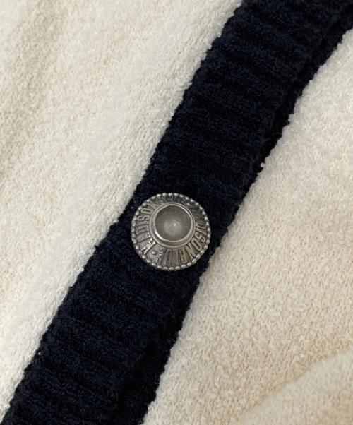 MADISON BLUE（マディソンブルー）MADISON BLUE (マディソンブルー) パール釦 カーディガン ホワイト×ブラック サイズ:Sの古着・服飾アイテム