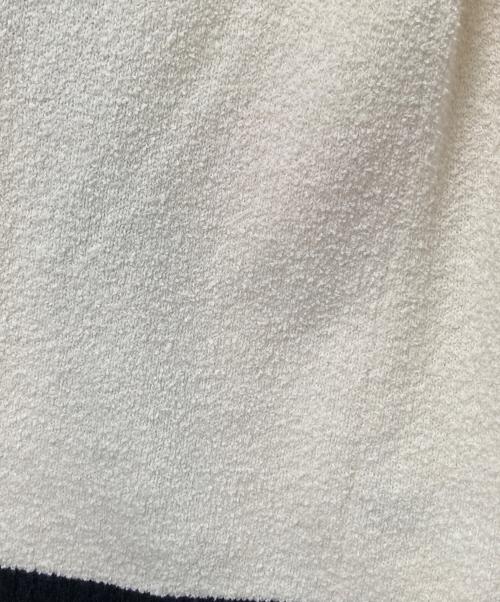 MADISON BLUE（マディソンブルー）MADISON BLUE (マディソンブルー) パール釦 カーディガン ホワイト×ブラック サイズ:Sの古着・服飾アイテム