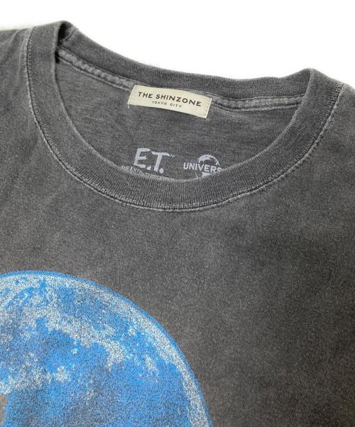 E.T TEE（イーティーティー）E.T TEE (イーティーティー) プリントTシャツ グレー サイズ:下記参照の古着・服飾アイテム