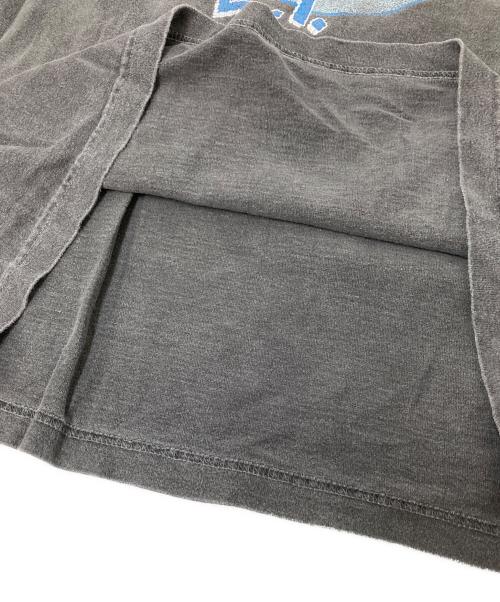 E.T TEE（イーティーティー）E.T TEE (イーティーティー) プリントTシャツ グレー サイズ:下記参照の古着・服飾アイテム