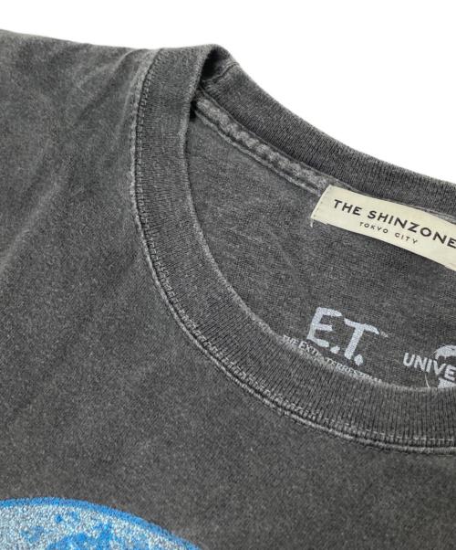 E.T TEE（イーティーティー）E.T TEE (イーティーティー) プリントTシャツ グレー サイズ:下記参照の古着・服飾アイテム