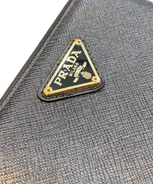 PRADA（プラダ）PRADA (プラダ) ラウンドファスナー コインケース ブラックの古着・服飾アイテム