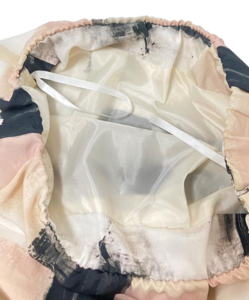 SOEJU（ソージュ）SOEJU (ソージュ) ペイント柄スカート ホワイト×ベージュ サイズ:Mの古着・服飾アイテム