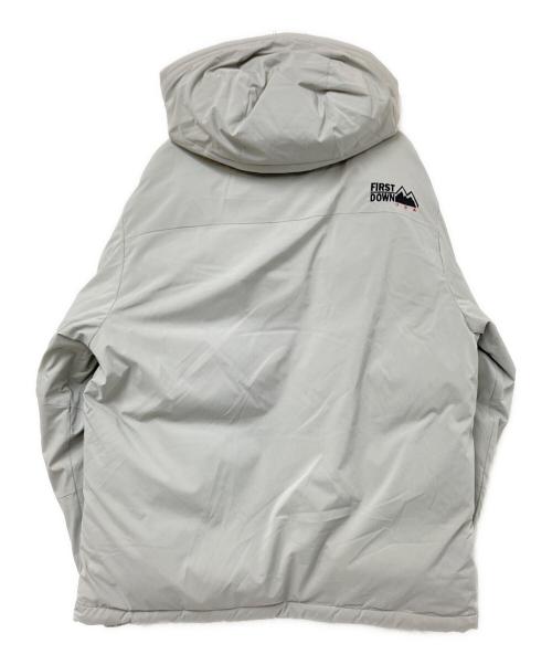 FIRST DOWN（ファーストダウン）FIRST DOWN (ファーストダウン) ダウンジャケット グレー サイズ:XL 未使用品の古着・服飾アイテム