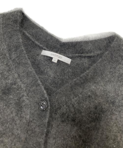 UNTITLED（アンタイトル）UNTITLED (アンタイトル) Vネックショート丈カーディガン グレー サイズ:2の古着・服飾アイテム