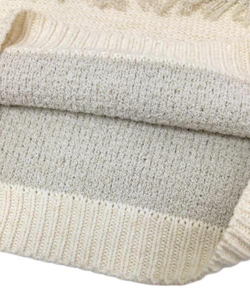 UNGRID（アングリッド）UNGRID (アングリッド) Ｖネックループヤーンニットベスト ホワイト サイズ:Fの古着・服飾アイテム