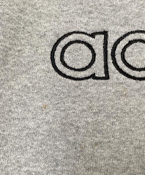 adidas（アディダス）adidas (アディダス) 刺繍ロゴスウェット グレー サイズ:Mの古着・服飾アイテム