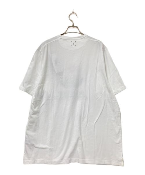 POP TRADING COMPANY（ポップトレーディングカンパニー）POP TRADING COMPANY (ポップトレーディングカンパニー) フラワープリントTシャツ ホワイト サイズ:Lの古着・服飾アイテム