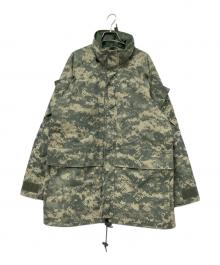 ECWCS（エクワックス）の古着「UNIVERSAL CAMO GORE-TEX PARKA」｜オリーブ×ベージュ
