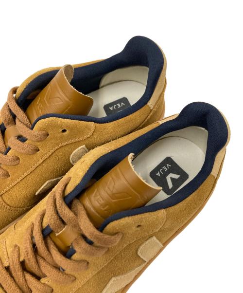 VEJA（ヴェジャ）VEJA (ヴェジャ) V10 Suede Camel Desert ベージュ サイズ:25.5cmの古着・服飾アイテム
